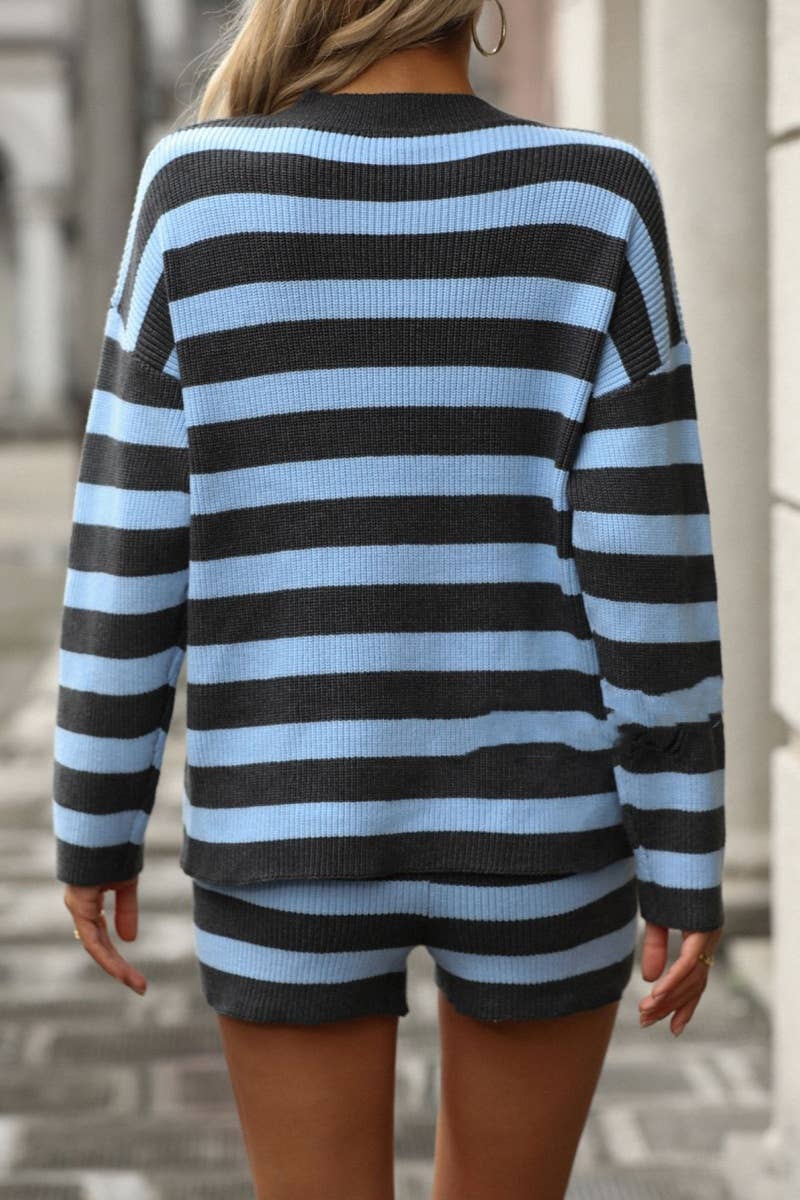 CWSS0944_CREWNECK STRIPED LONG-SLEEVED SWEATER SHORTS SUIT