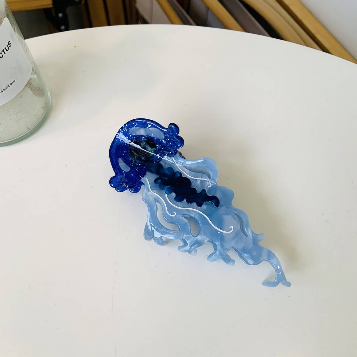 CWAHA4502_LONG TAILED PATTERNED JELLYFISH HAIR CLIP