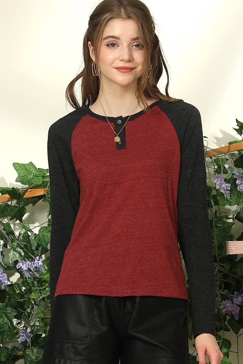 CWTTL1501-S_COLOR CONTRAST REGLAN HENLEY TOP