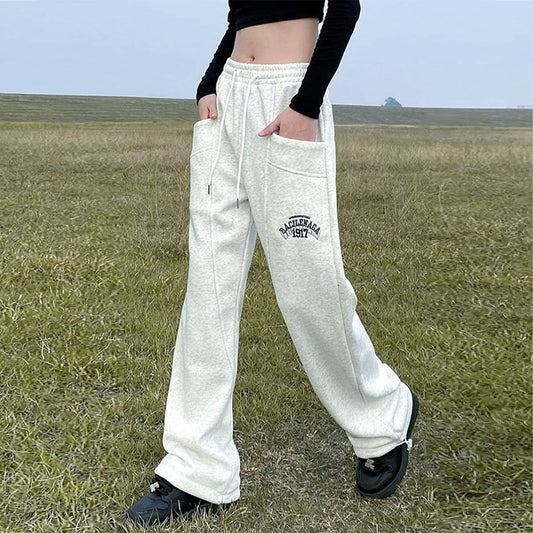 Embroidered baggy three-dimensional pocket sweatpants