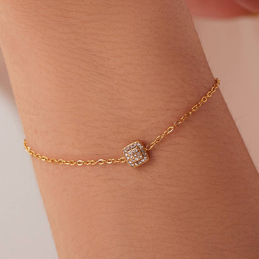 Delicate 18K Gold Titanium Zircon Square Pendant