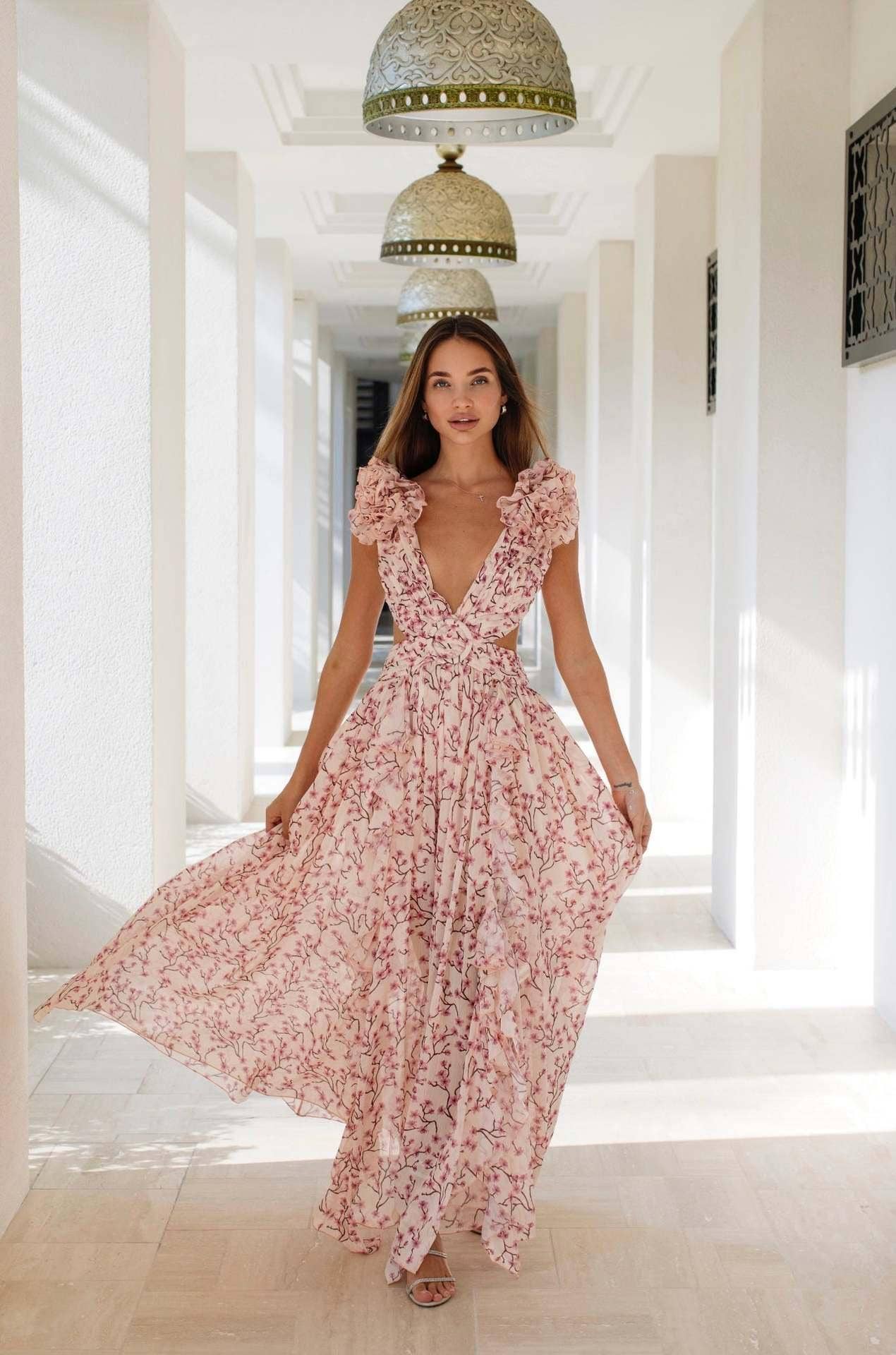 Cut-out slim deep V ruffled floral backless dress