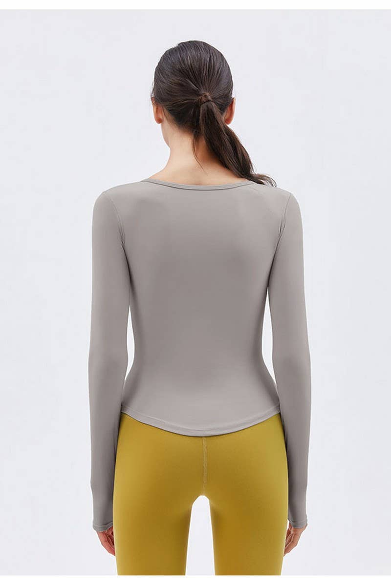 CWTBLL2938_V-NECK NUDE SPORTS TOP WITH CHEST PAD