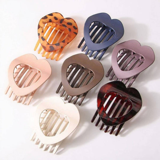 CWAHA07446_FLAT HEART HAIR CLAW CLIP STRONG GRIP FOR WOMEN