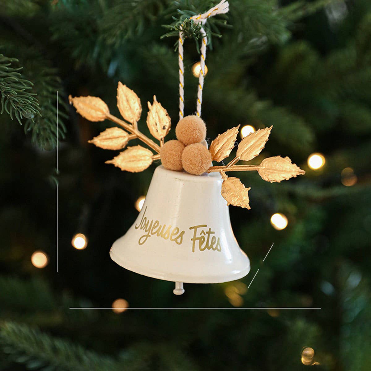 CWMM10370_CHRISTMAS METAL BELL BOW PINECONE DOOR ORNAMENT