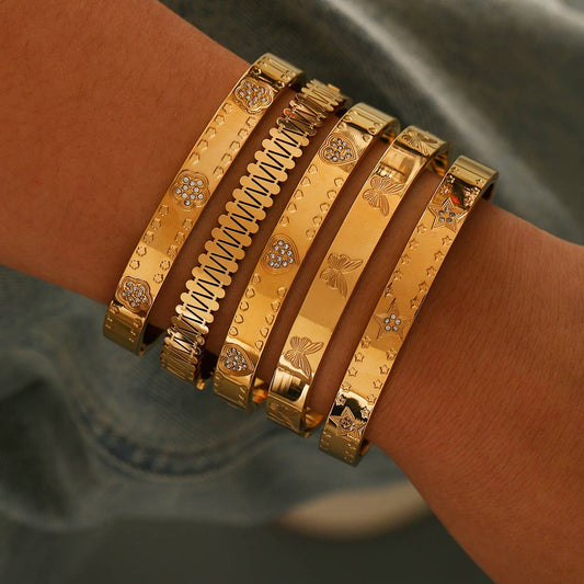 Classic 18K Gold Zircon Bracelet, Vintage Style