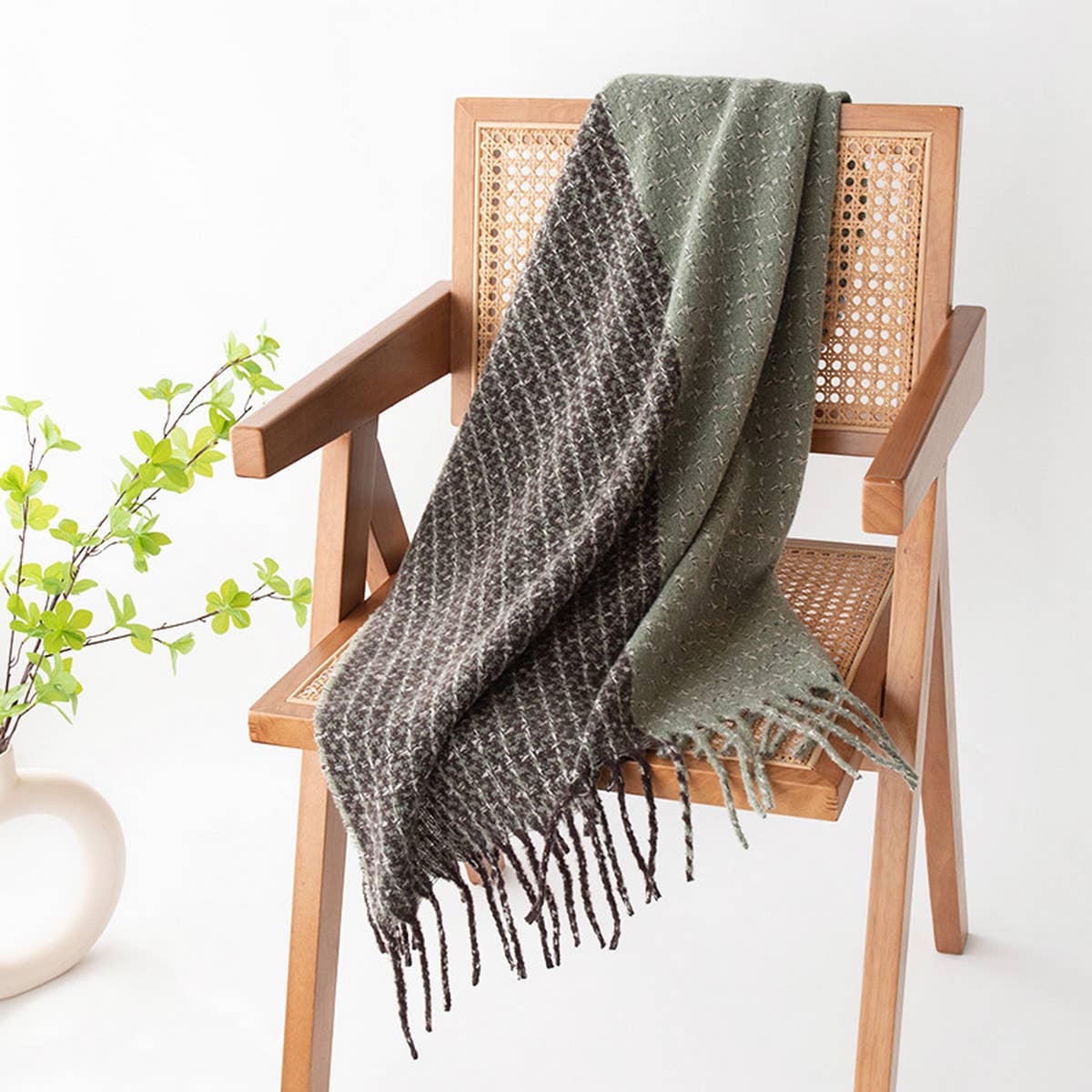 Soft Plaid Scarf - Vintage Tassel Women's Wrap_CWASC1001