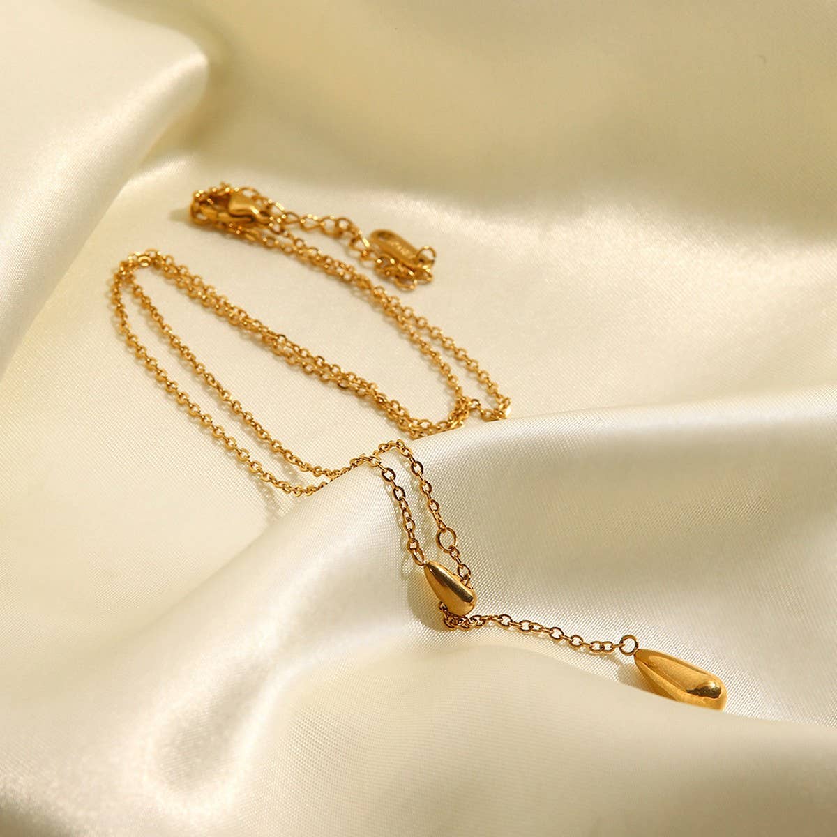 LADIES FASHION WATER DROP PENDANT NECKLACE_CWAJE1434