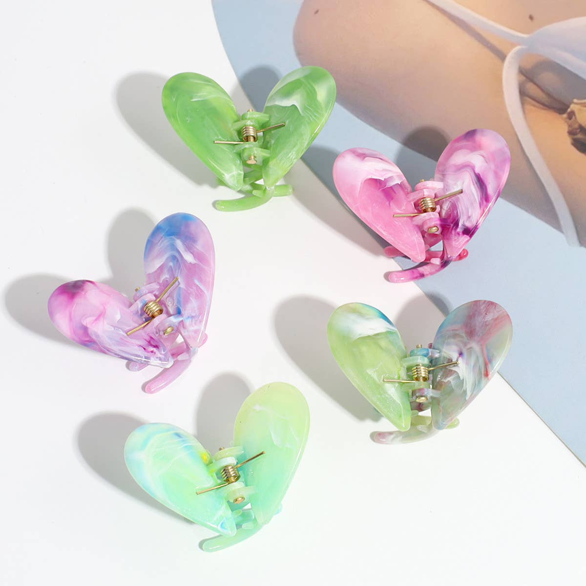 ALL-MATCH GRADIENT HEART HAIRPIN_CWAHA2251