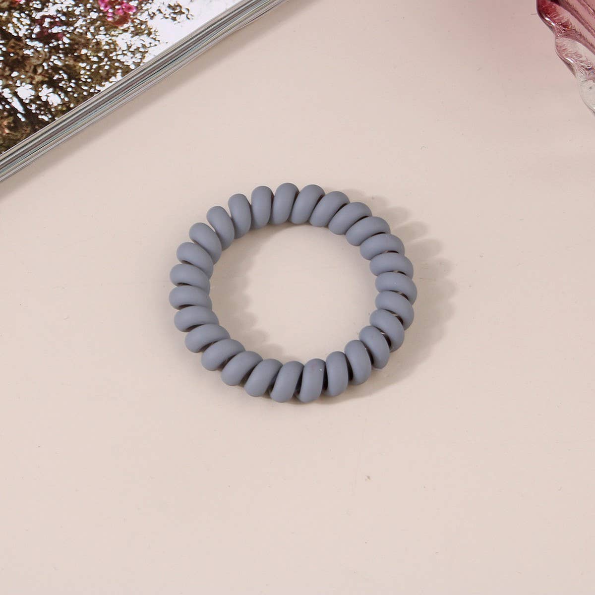 CWAHA1379_SIMPLE FROSTED PHONE CORD HAIR TIE