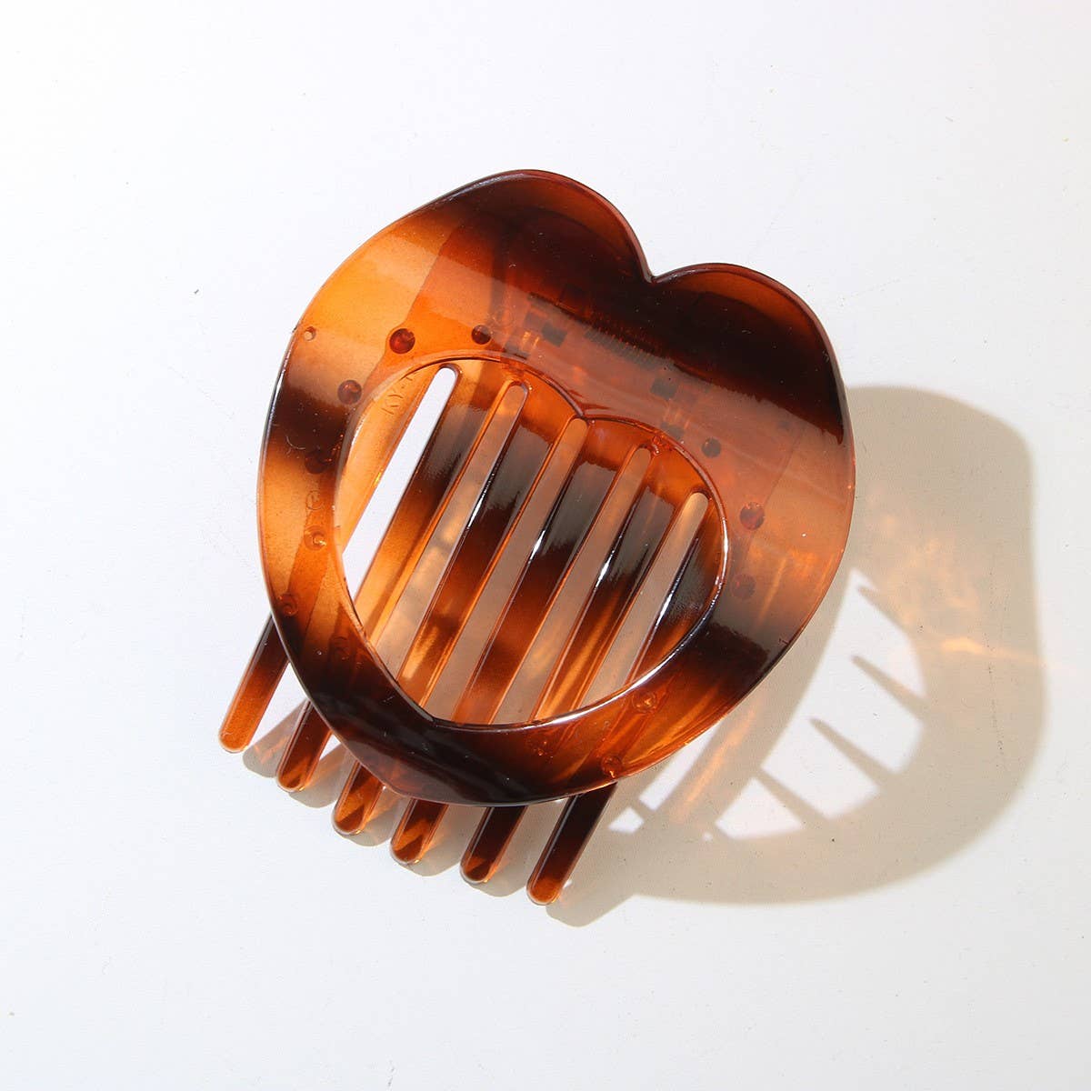 CWAHA07407_HOLLOW HEART NO-CREASE DUCKBILL HAIR CLIP