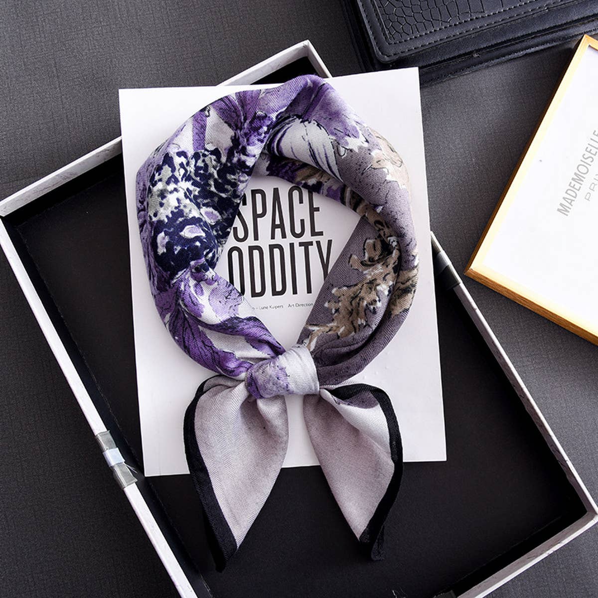 CWASC2400_COLORBLOCK LANDSCAPE RETRO ARTISTIC SILK SCARF