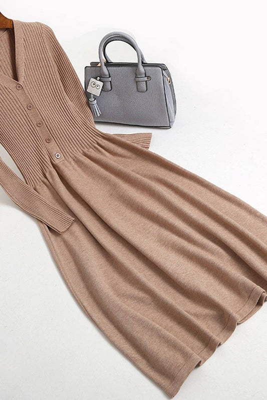 CWDMD4015_V-NECK WAIST BELOW KNEE LONG KNITTED DRESS