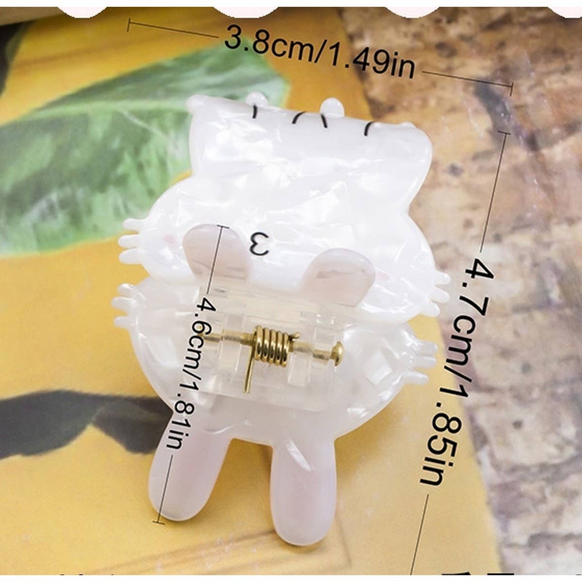 CWAHA1434_WHITE CARTOON RABBIT HAIR CLAW CLIP