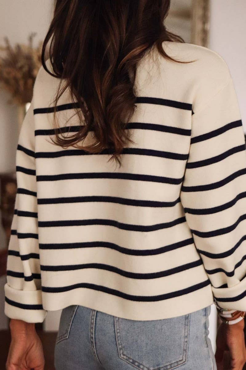 CWOCAL00715_BLACK AND WHITE STRIPED KNITTED CARDIGAN