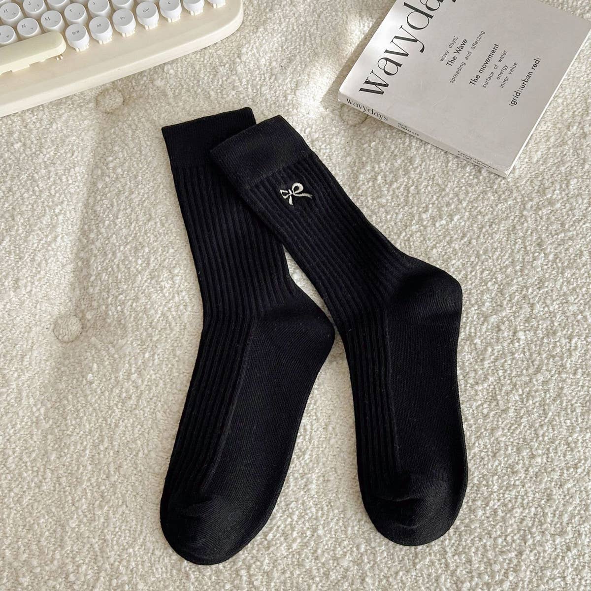 Bow Embroidered Crew Socks ?“Cute, Stylish for Women_CWMS0949