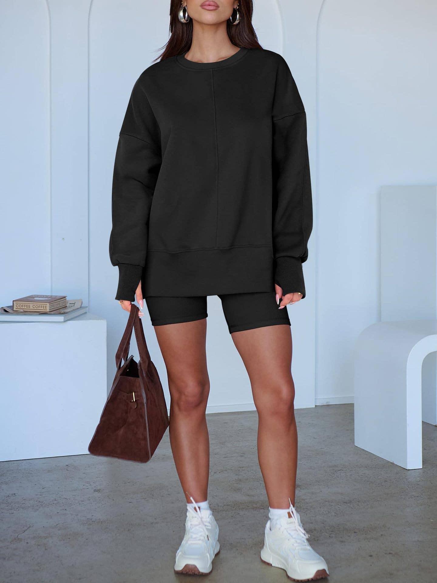 Casual round-neck loose sporty split sweatshirt