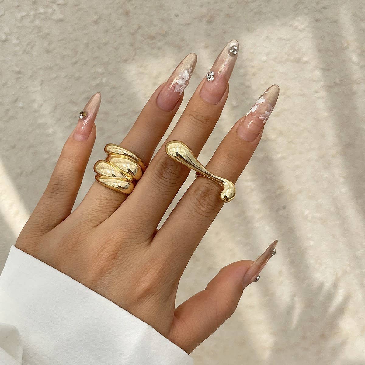 FASHIONABLE METAL IRREGULAR WATER DROP OPEN RING