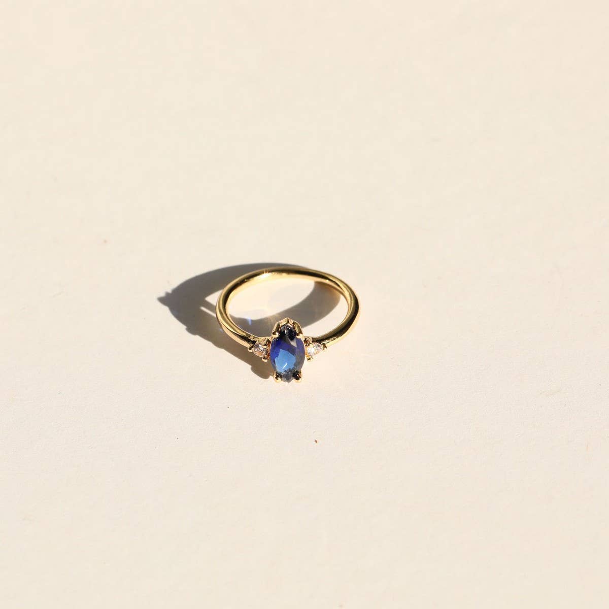 Simple Colorful December Birthstone Ring_CWMM5527