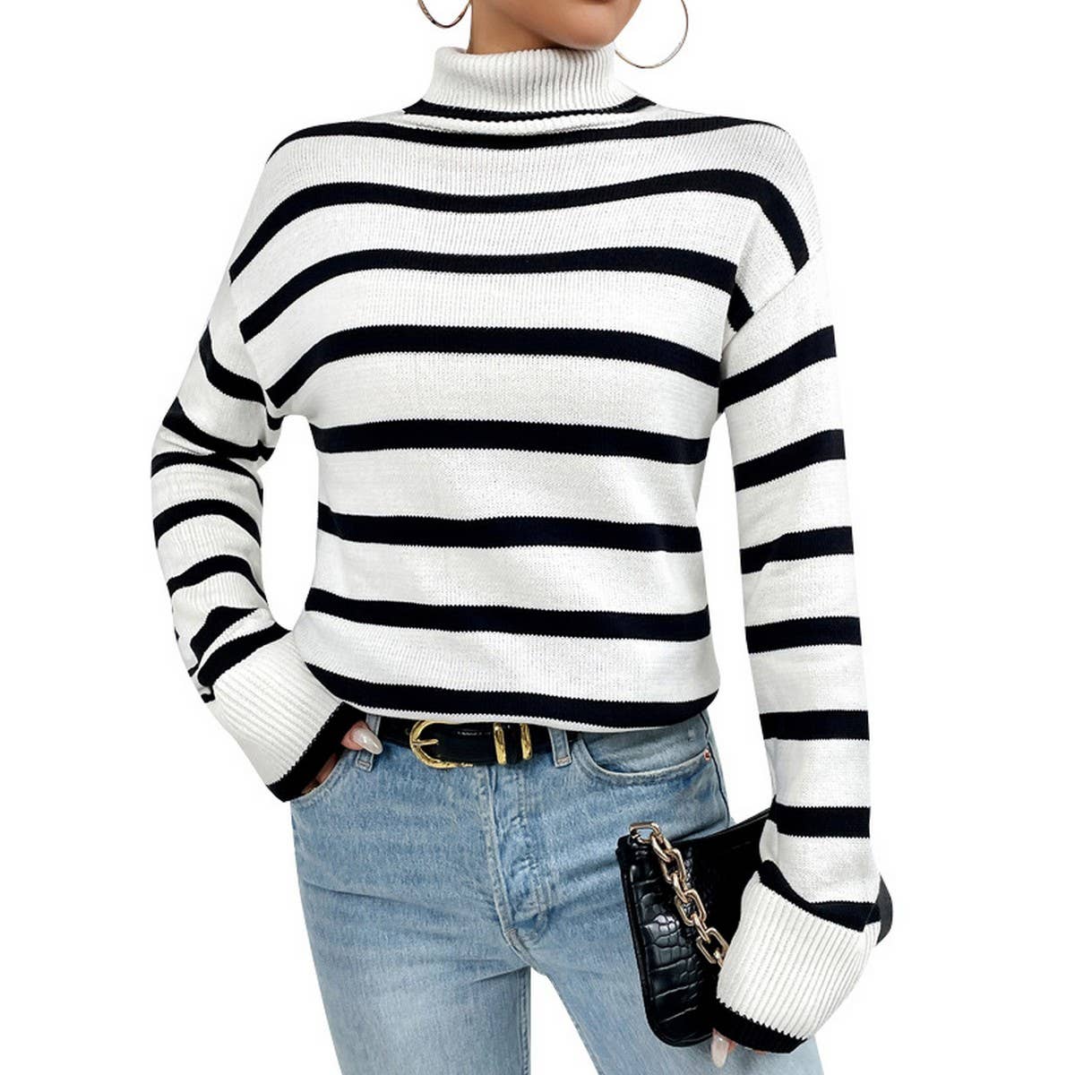 Contrasting striped sweater turtleneck base