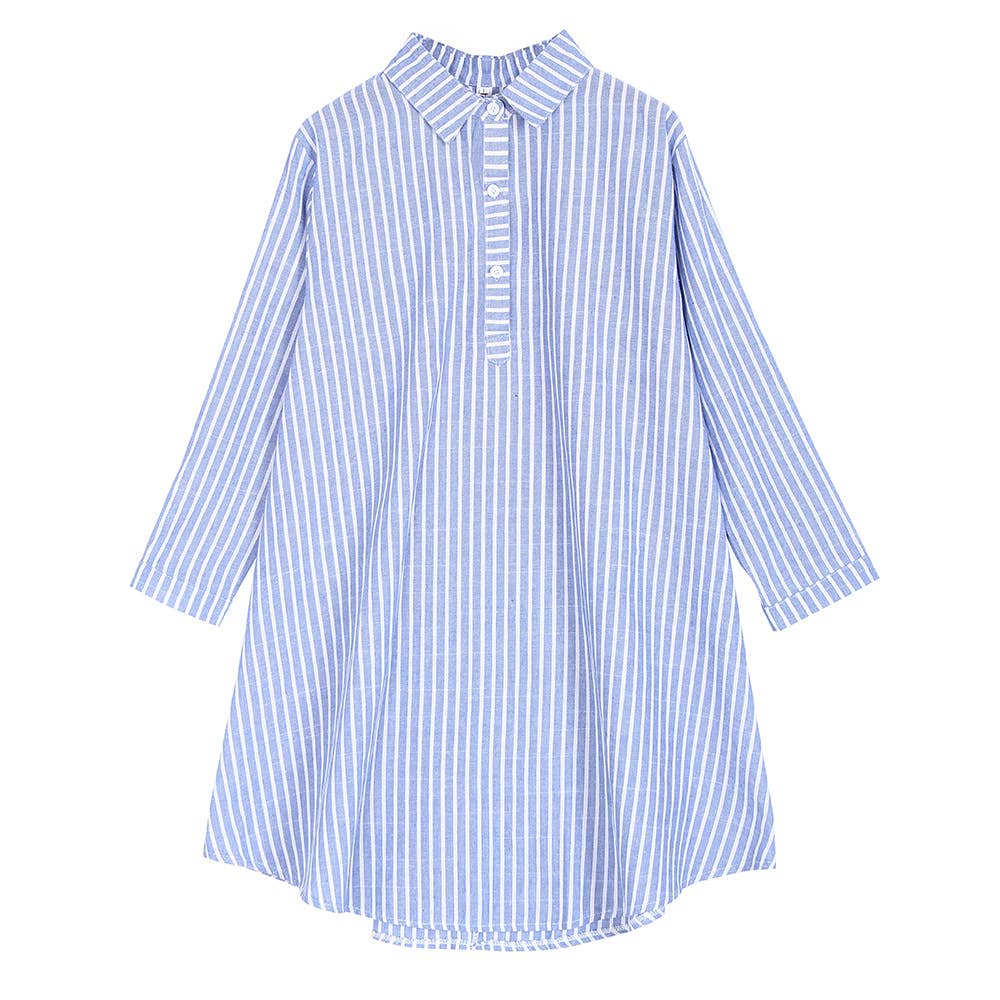 Casual mid-length dress with belted blue stripes