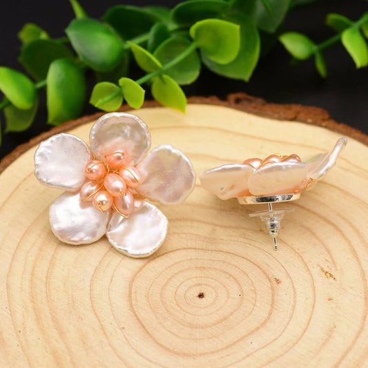NEW HIGH-END RETRO SWEET FLOWER PEARL EARRINGS