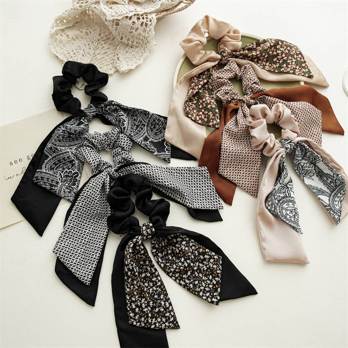 WOMEN FLORAL LARGE INTESTINE HAIR TIE_CWAHA0840