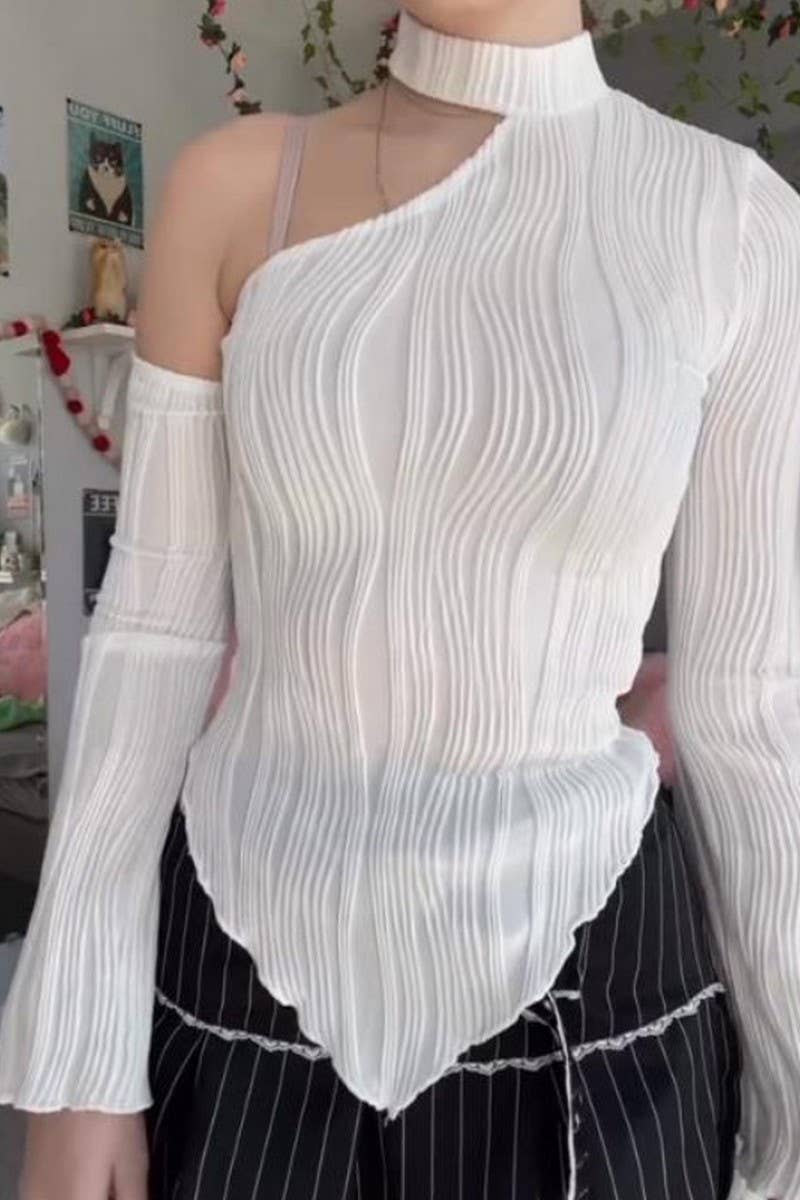 CWTBLL3441_STRIPED LONG SLEEVE SLANT COLLAR HALTER NECK TOP