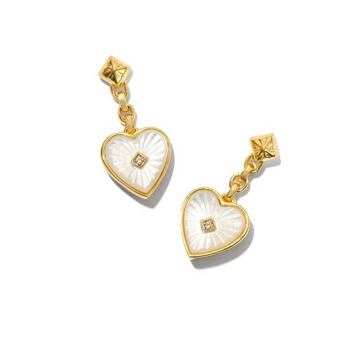 Sweet Heart Shell Pendant Necklace