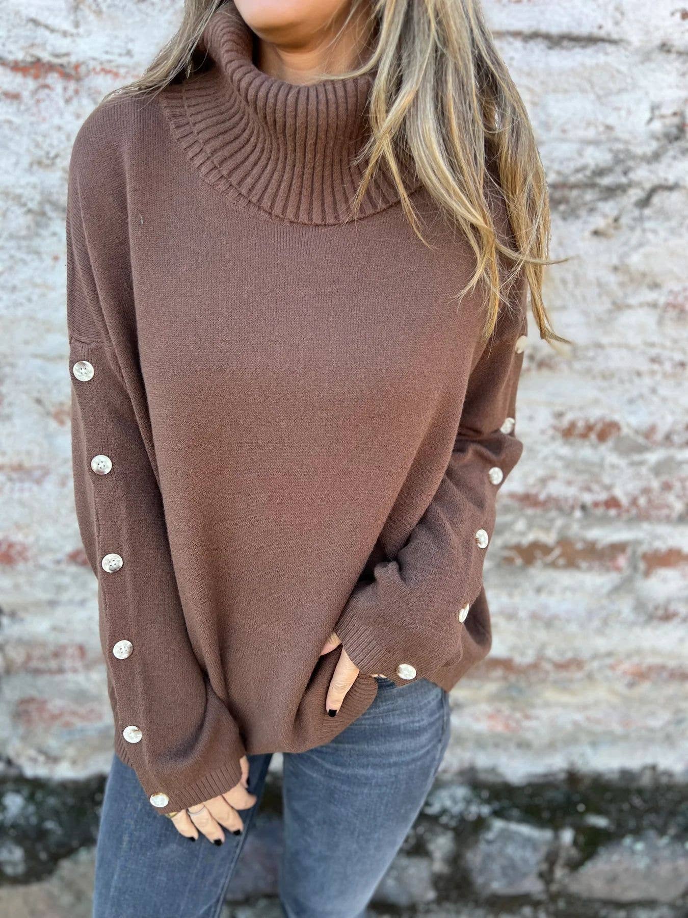 Casual high-neck button-down knitted sweater