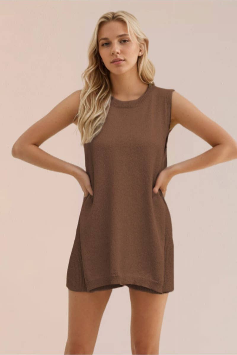 CWSS0492_KNIT SPLIT SLEEVELESS VEST SHORTS SUIT