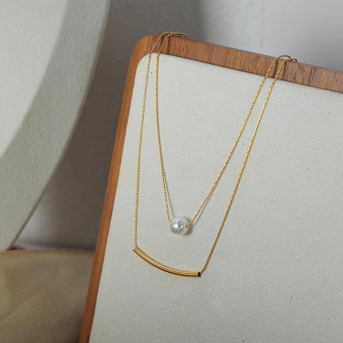 TITANIUM STEEL NECKLACE WITH PEARL PENDANT