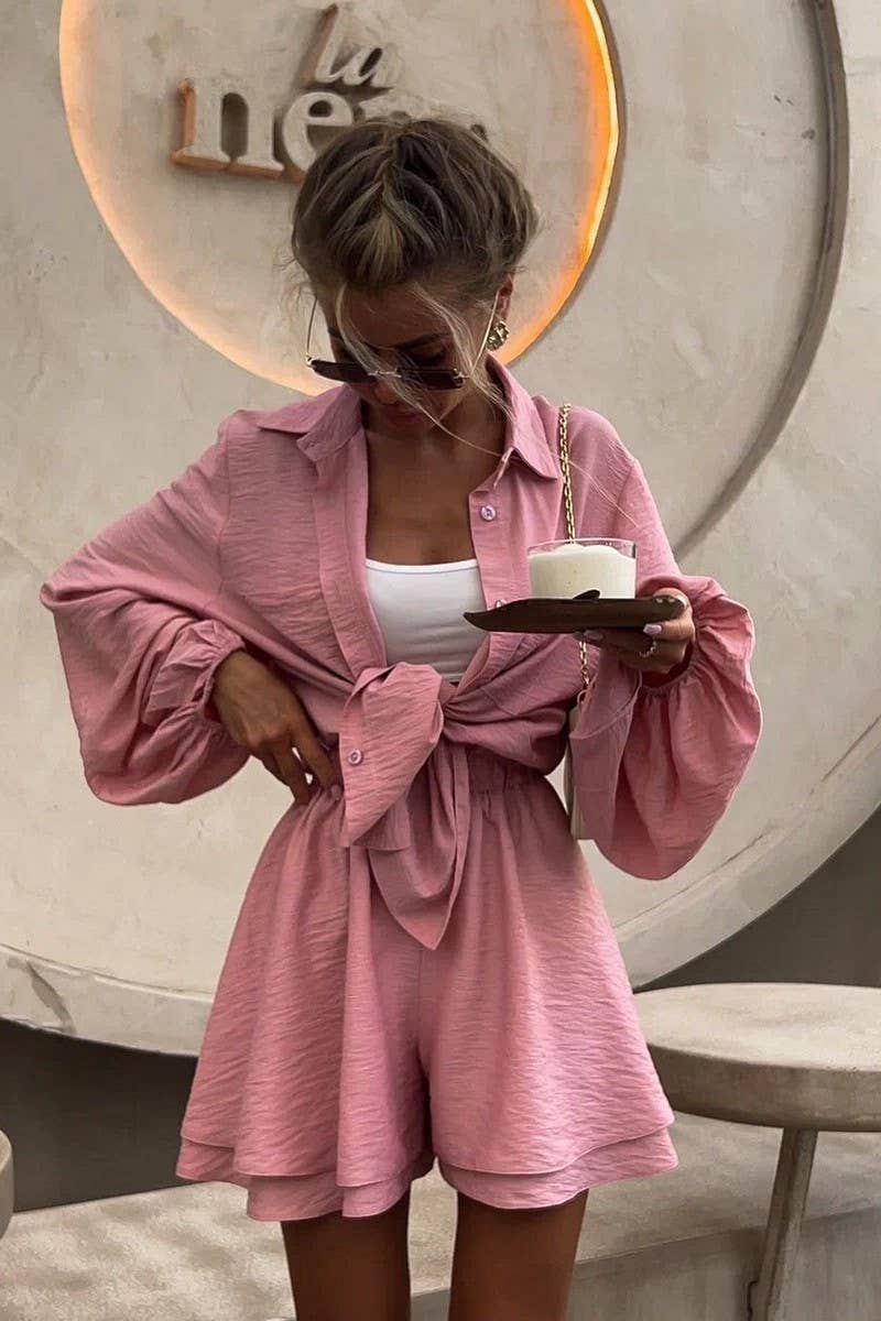 CWSTB1359_LONG-SLEEVED TOP AND RUFFLED SHORTS SET