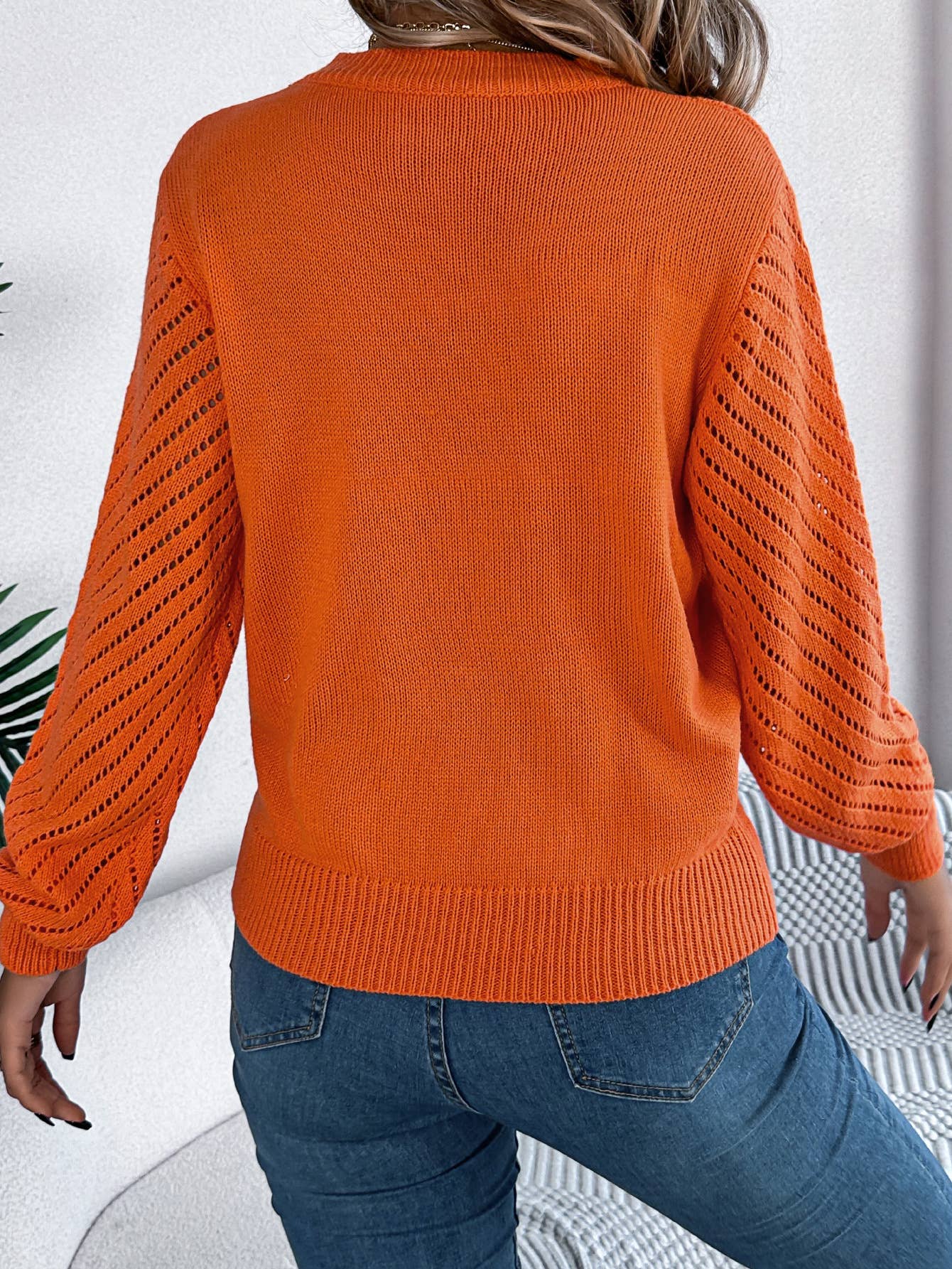 CREW NECK HOLLOWED OUT SLEEVE PULLOVER SWEATER