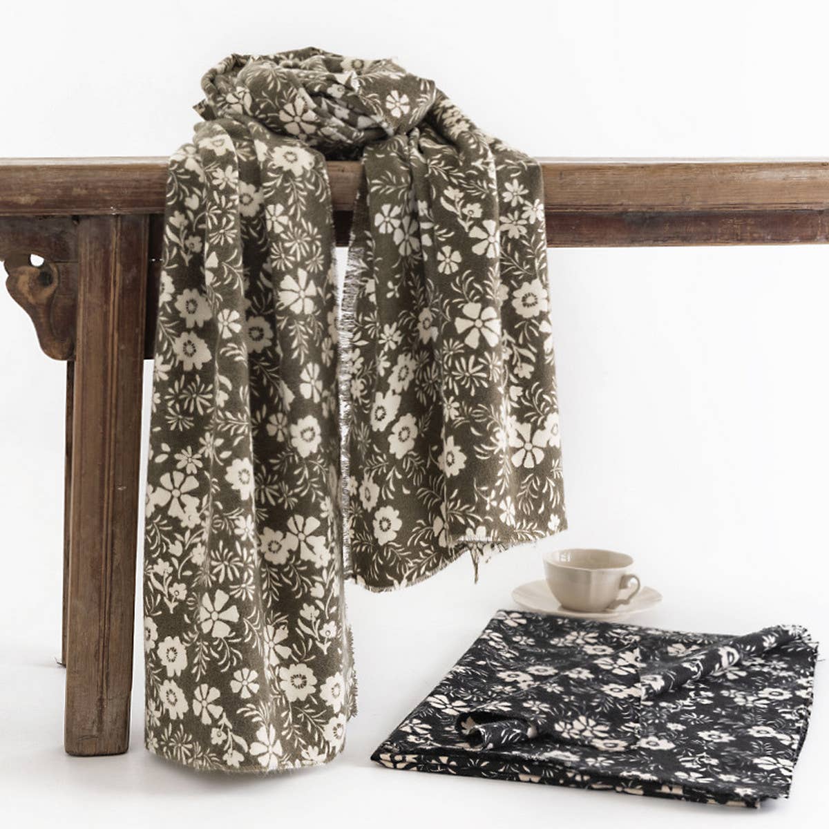 Vintage Knit Scarf - Fall/Winter Couples Wrap