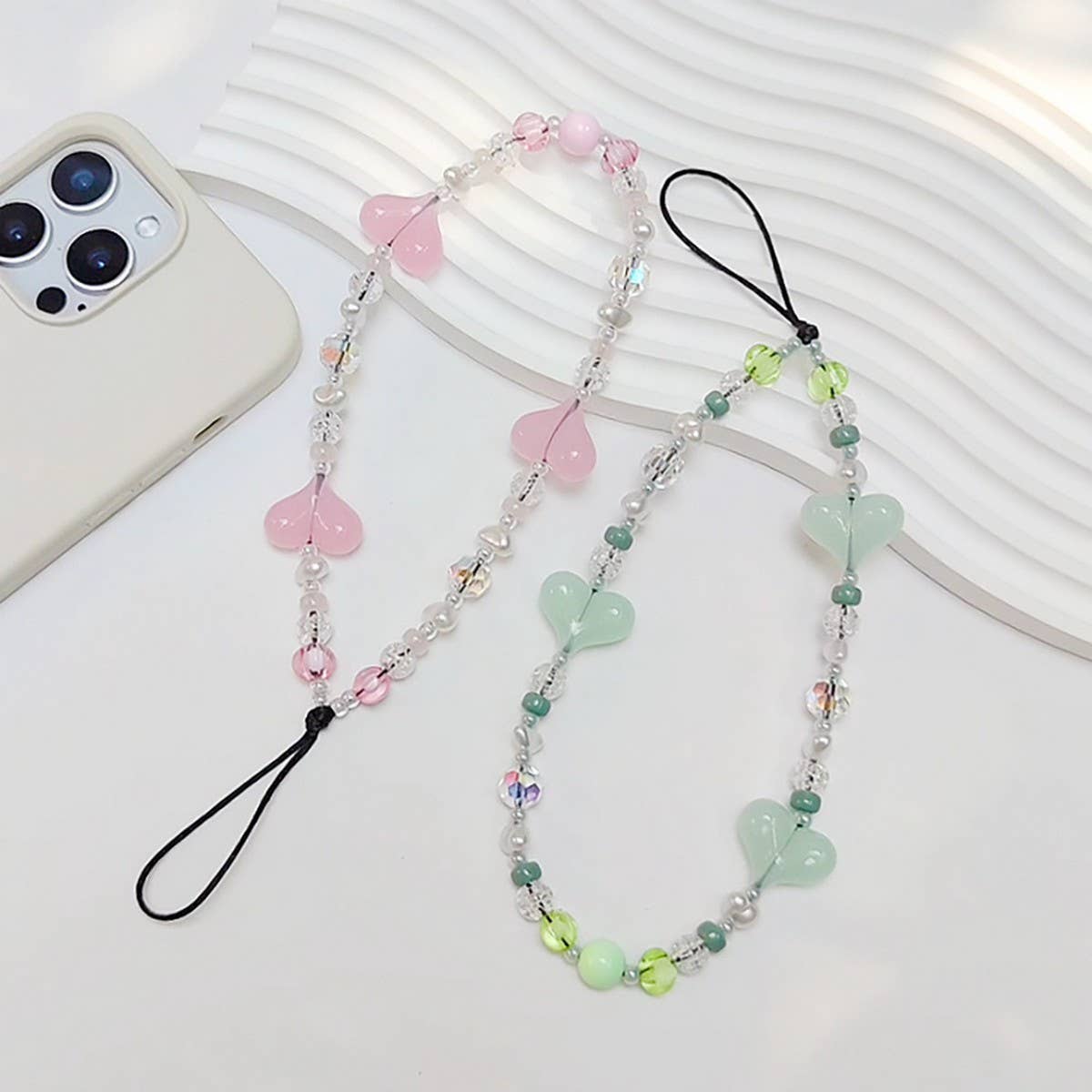 CWMM8723_HEART SIMPLE HIGH-GRADE BEADED MOBILE PHONE CHAIN