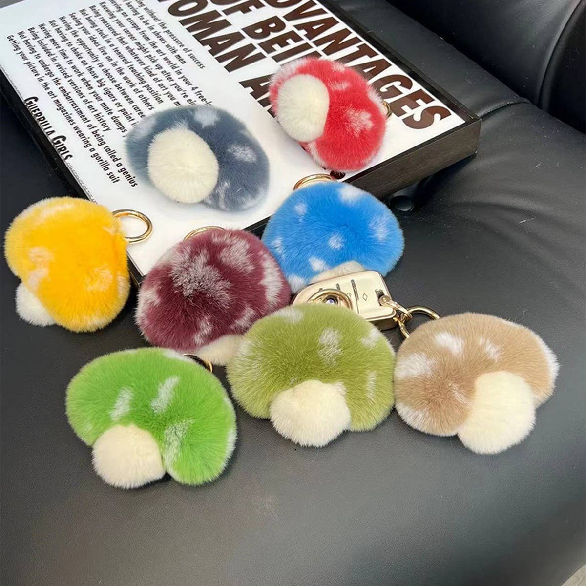 CUTE LITTLE MUSHROOM CAR KEYCHAIN BAG PENDANT