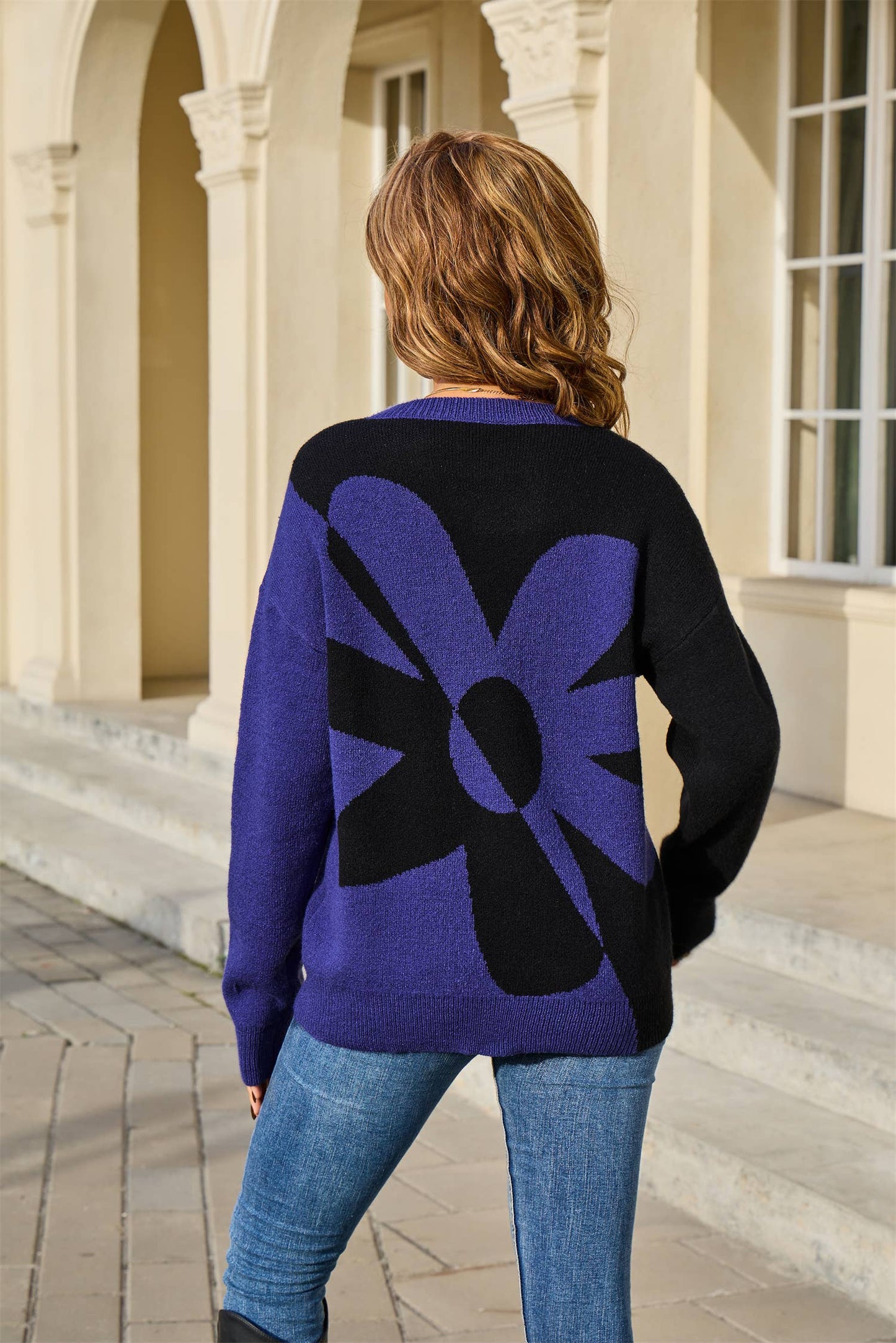 Floral color-blocking knitted pullover sweater