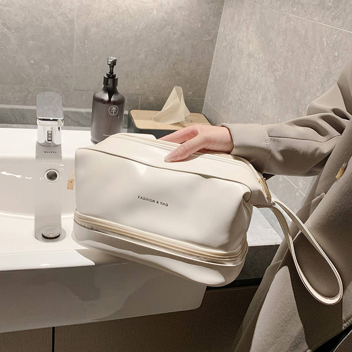 DOUBLE-LAYER LARGE-CAPACITY HIGH-END COSMETIC BAG_CWAB4479