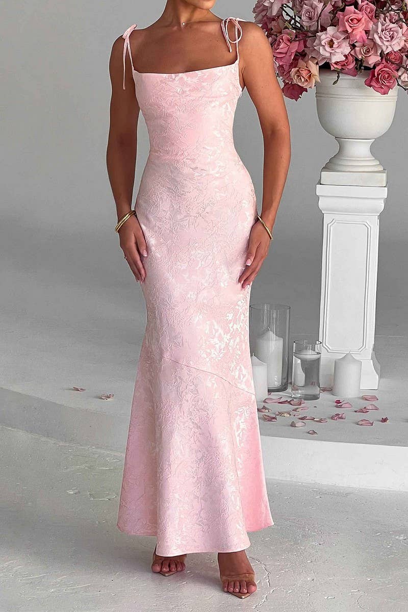 CWDHL0876_ELEGANT HIP-HUGGING SLING EVENING DRESS