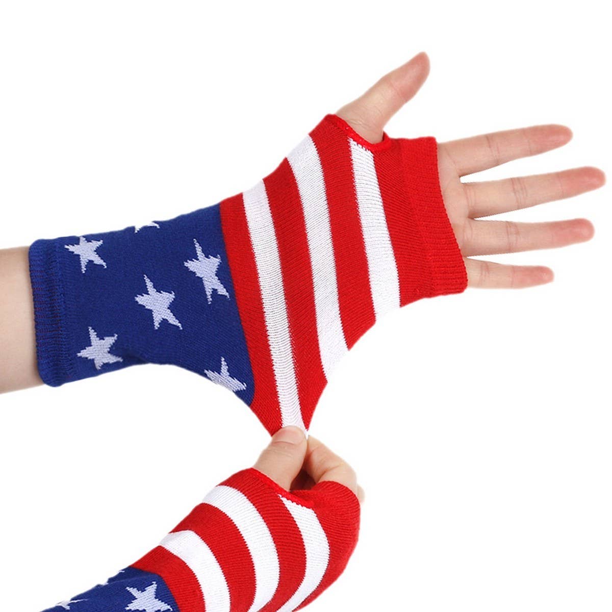 CWMM10083_KIDS STAR &AMP STRIPES SOCKS &AMP GLOVES SET