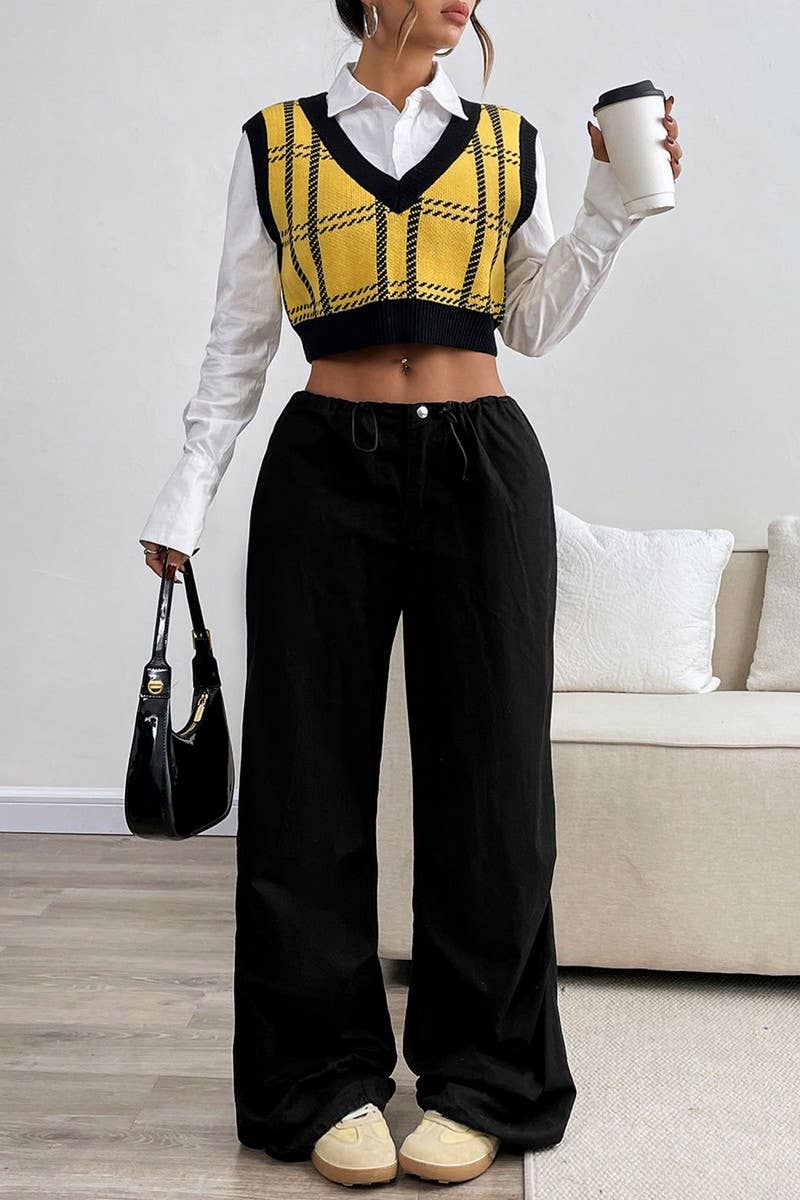 CWOV0781_LOOSE V-NECK PLAID KNIT SWEATER VEST