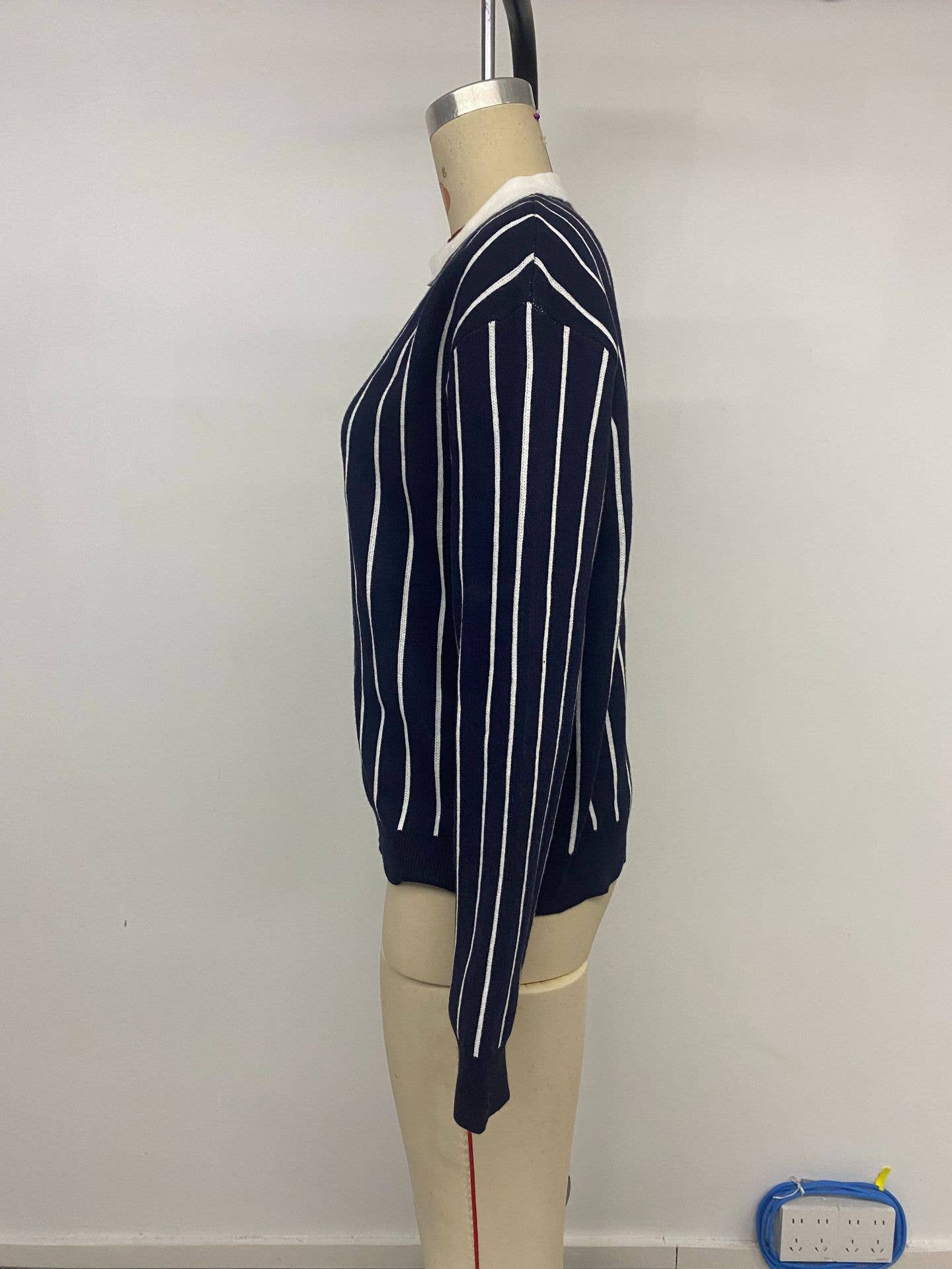 College casual street lapel striped sweater