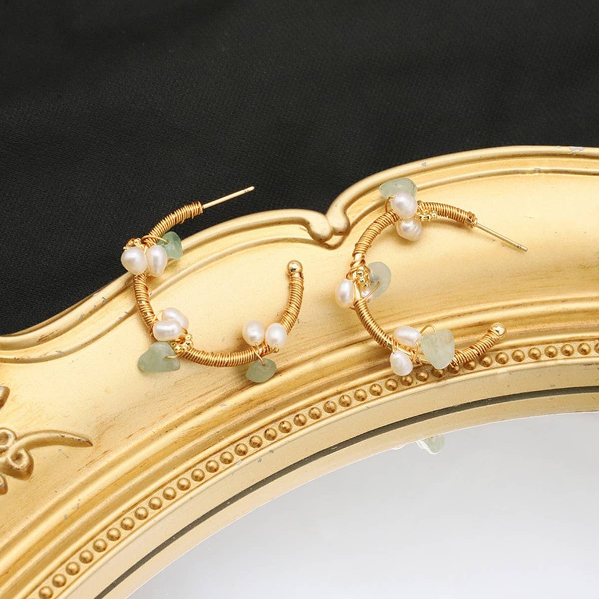 HIGH-END AND ELEGANT NATURAL PEARL EARRINGS
