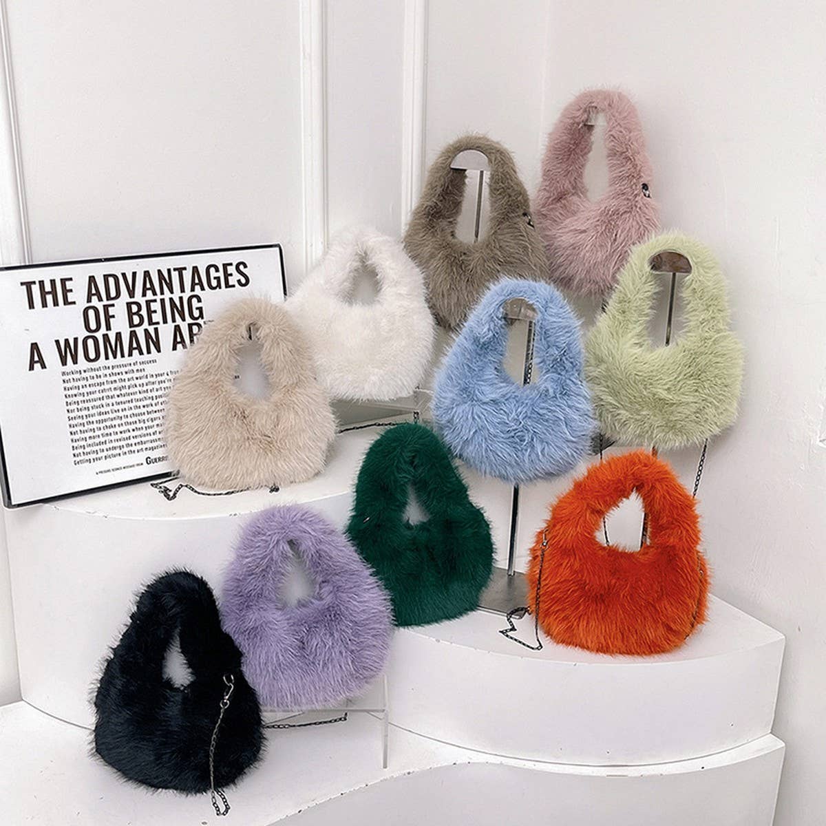 WINTER FASHION ONE-SHOULDER CROSSBODY PLUSH BAG_CWAB3987