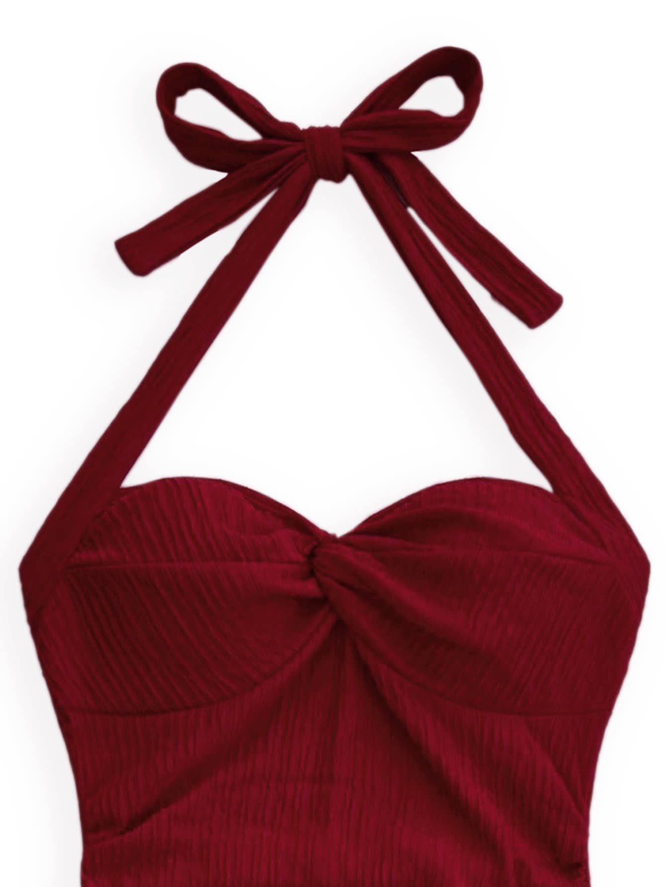 A sexy solid-color short dress with a neckline