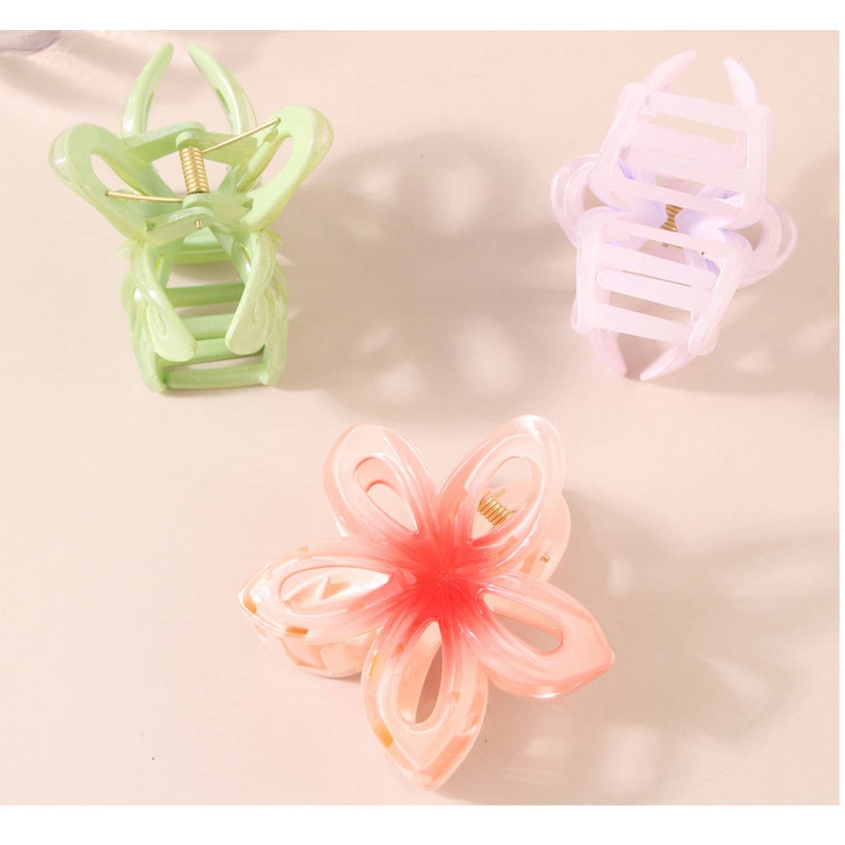 CWAHA1383_GRADIENT FLOWER HAIR CLAW CLIP