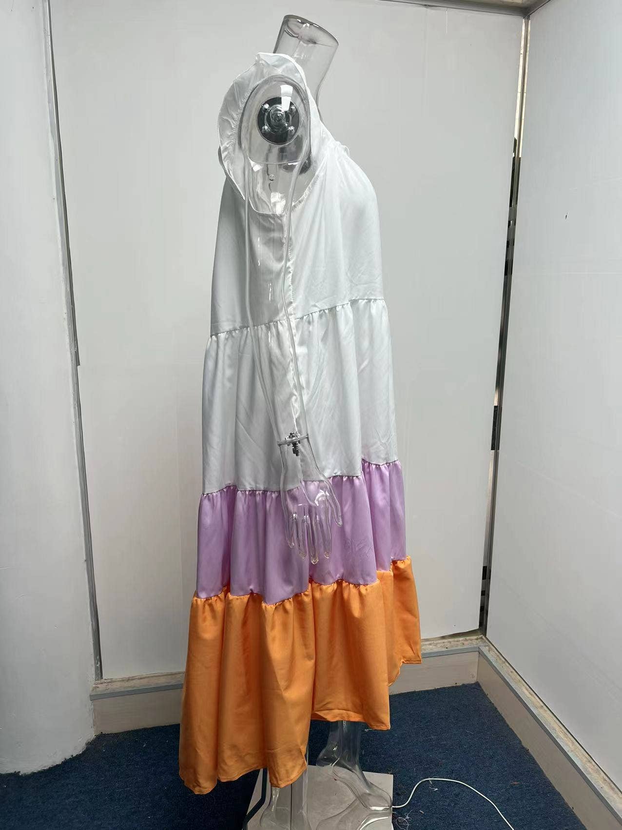 Bohemian-style two-tone square neck halter dress