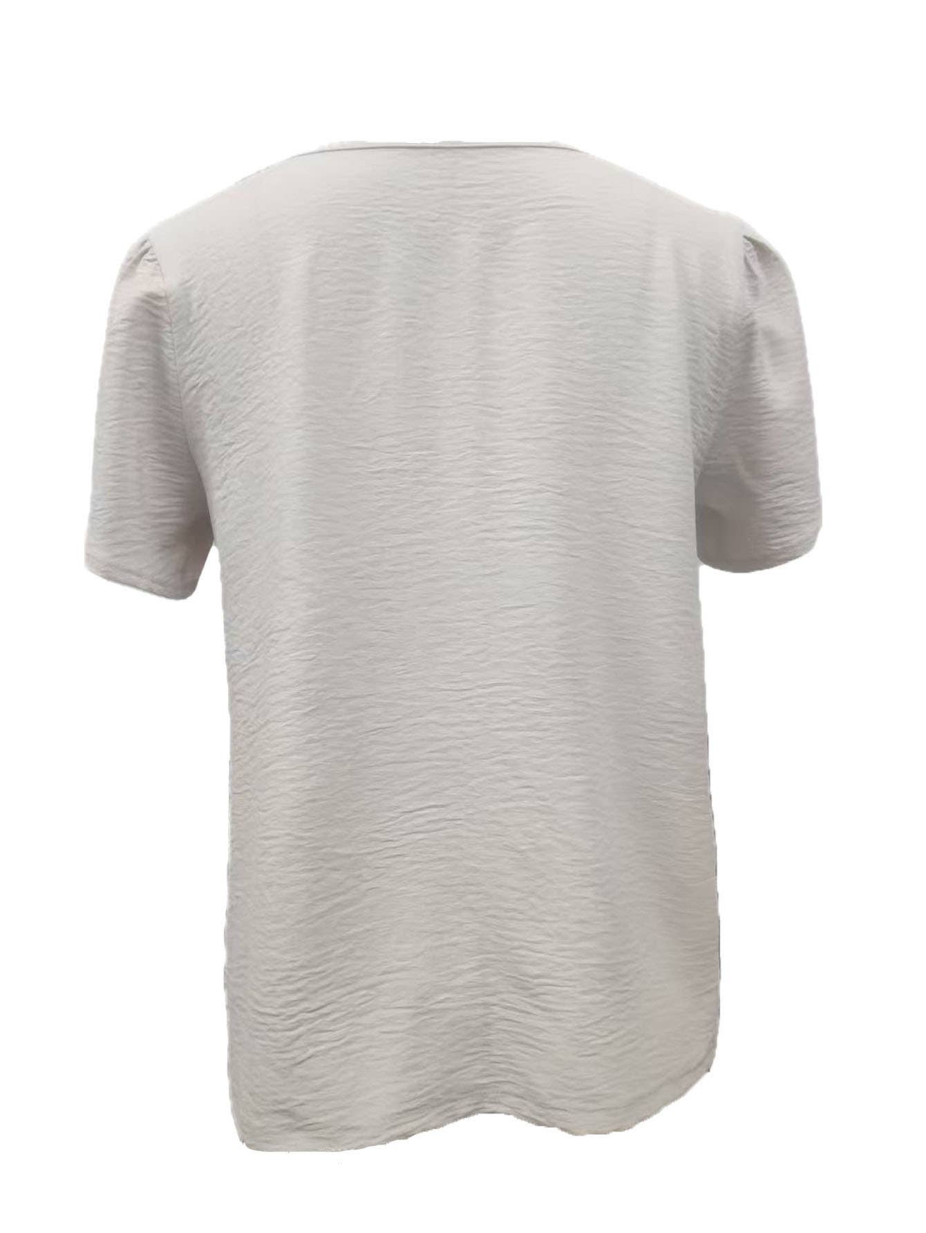 Form-fitting knit short-sleeved slant-neck top