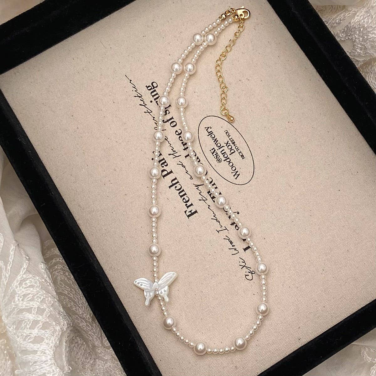 NEW HIGH-END PEARL BUTTERFLY NECKLACE FOR WOMEN
